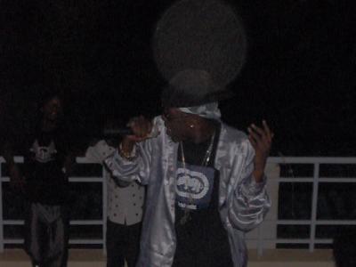 a la piscine olympik avc dj rakim